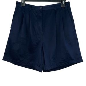Izod Club Women’s Blue Pleaded Stretch Shorts Size 16